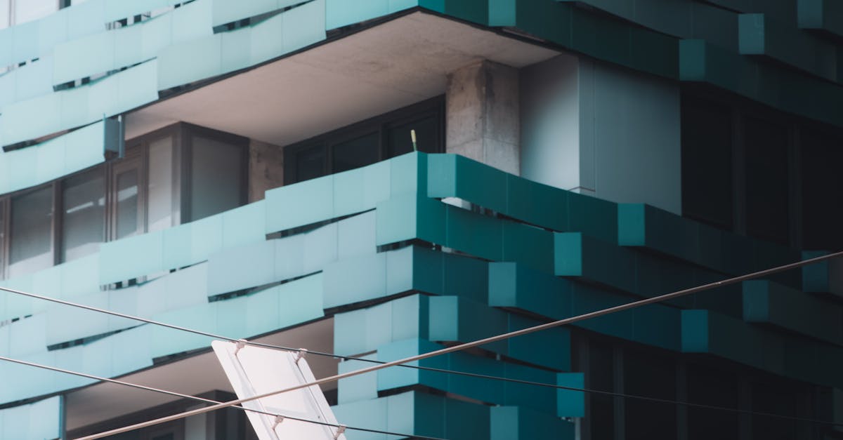 An Overview of Biodegradable Chemical Cleaners for Epoxy Concrete