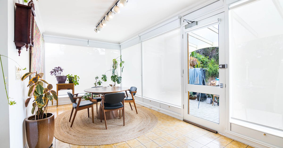 Comparing Water-Based vs Solvent-Based Sealants for Epoxy Patios